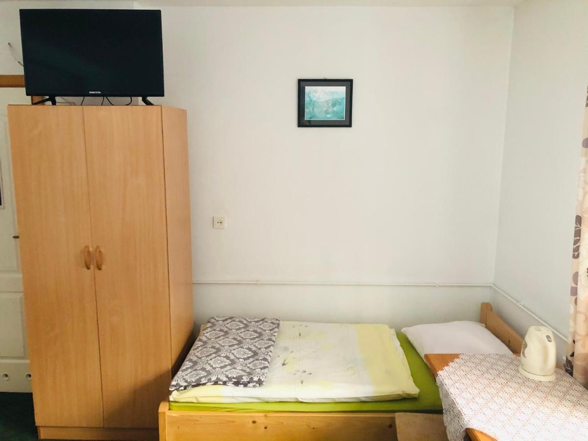 U Sobali Villa Gron ภายนอก รูปภาพ